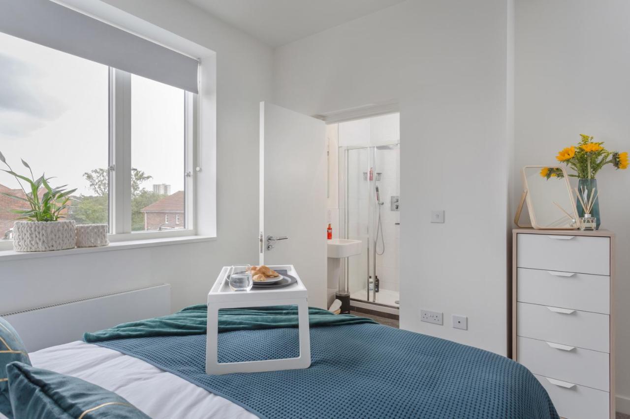 Luxury Serviced Apartments Stevenage, Hertfordshire Kültér fotó
